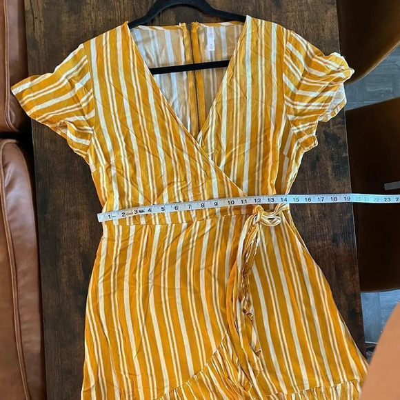 Summer yellow stripped dress - Picture 13 of 13